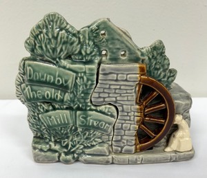 lot 110 image: Vintage McCoy Old Mill Stream Planter