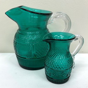 lot 161 image: Two Vintage Pilgrim Glass Pitchers