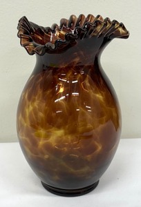 lot 163 image: Vintage MAESTRI VETRAI Amber Brown Tortoise Shell Murano Glass Vase