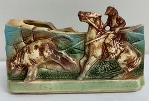 lot 197 image: Vintage 1950s McCoy Rodeo Planter