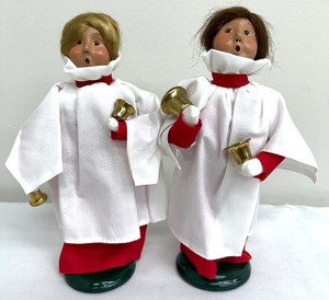 lot 178A image: Byers Choice Ltd - The Carolers - Bell Choir - Two Musicians - 1999