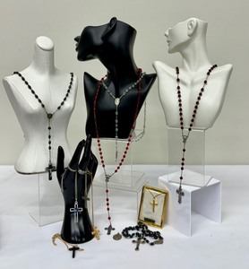 lot 205 image: Assorted Vintage Rosaries and Cross Necklaces