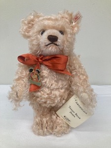 lot 19G image: Vintage 1997 Steiff Zehn Bear Walt Disney World Doll and Teddy Bear Convention  Vintage Steiff Zehn Bear 651359