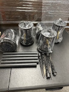lot 92 image: 5 Solar Yard Lights - Like New - Missing Box