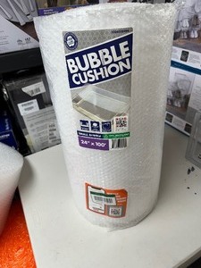 lot 121 image: 24 x 100 Bubble Wrap - small bubble