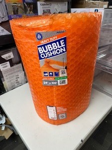 lot 117 image: 24 x 100 Heavy Duty Bubble Wrap 