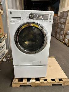 lot 67 image: GE 2.4 cu. ft. Stackable White Front Loading Washing Machine with Steam, ENERGY STAR - Customer Return - Used - Powers On - Spins
