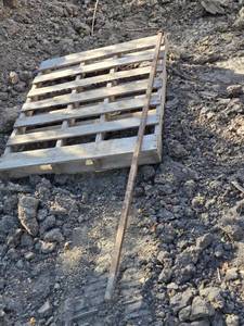 lot 71 image: Heavy Duty Steel Rod with Circular End - Used Condition 80