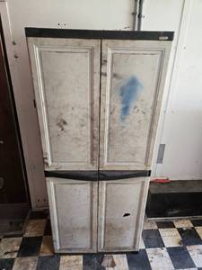 lot 81 image: Used Plastic Storage Closet
