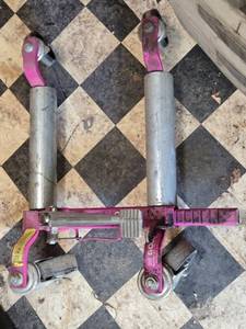 lot 91 image: Gojak 6000 Caster System - Maximum Load 1500 lbs - Used
