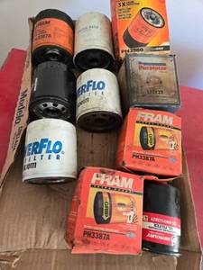 lot 112 image: Group of 10 Misc. Oil Filters - Various Brands and Models