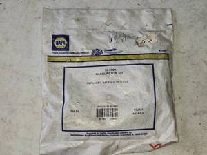 lot 164 image: Carburetor Kit - Model 18-7000, Factory Sealed