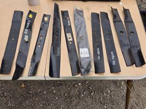 lot 187 image: Assortment of 10 Lawn Mower Blades - Various Sizes and Models