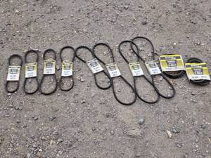 lot 227 image: Collection of 10 Service King General Utility V-Belts See Pics and Description for More Info