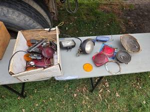 lot 268 image: Assortment of Used Automotive Lights and Accessories