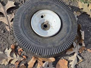 lot 302 image: Single 4.103.50-4 Tire with Wheel - Not for Highway Use