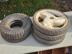 lot 309 image: 3 Used Wheels and 1 Tire 4.103.50-5