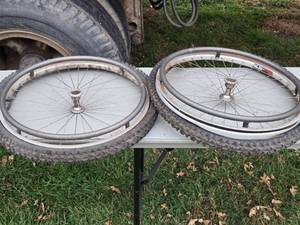 lot 335 image: Set of 2 Used Wheel Chair Wheels