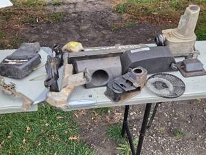 lot 344 image: Assortment of Small Engine Parts - Various Components
