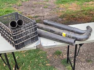 lot 345 image: Shop Vacuum Gutter Cleaner Attachment and Other Parts