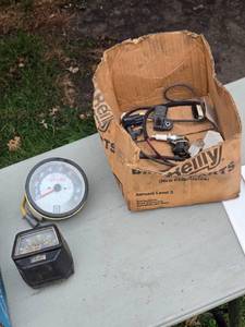 lot 346 image: Includes Tachometer and Speedometers - Untested