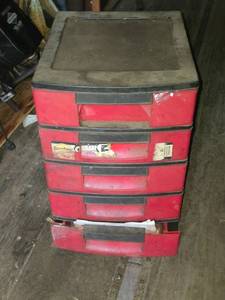 lot 356 image: Red Plastic Tool Storage Cabinet with 5 Drawers - Assorted Contents Included