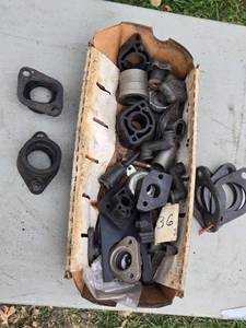 lot 419 image: Box of Assorted Small Engine Parts