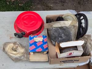lot 422 image: Recoil Cover, Recoil Spools and More