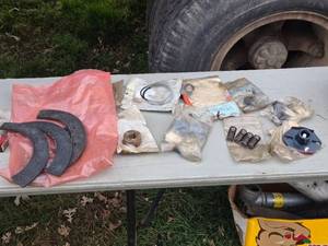 lot 438 image: Various Small Engine Mechanical Parts