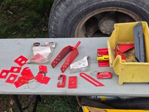 lot 439 image: Assortment of Red and Black Mechanical Parts, Brackets and More