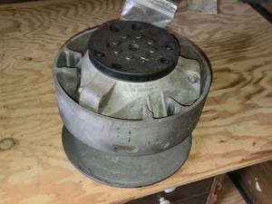 lot 452 image: Used Clutch  - Model 60-90-76T - Patent 4573583