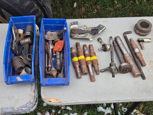 lot 478 image: Lawnmower Blade Spindles and Other Items