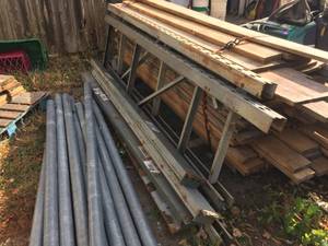 lot 103 image: 9 x 30 Pallet Racking