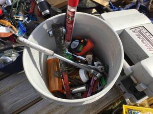lot 137 image: Bucket Misc Tools - Sockets - Ratchet Wrenches