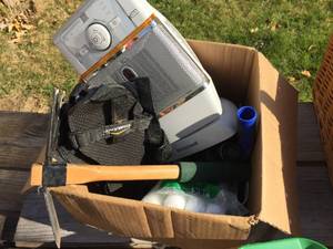 lot 158 image: Box-O-Misc Traction Shoes - Heater - Binocs