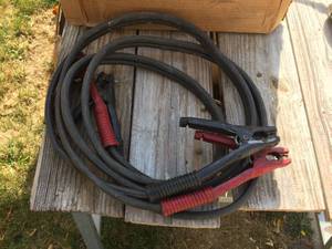 lot 179 image: Set Heavy Jumper Cables