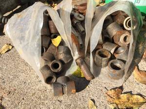 lot 193 image: 3 Bags Metal Pipe Fittings & Rigging Eye Bolts