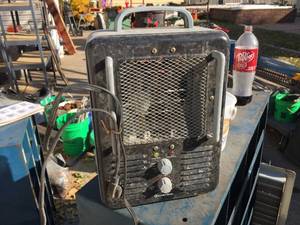 lot 201 image: Electric Heater