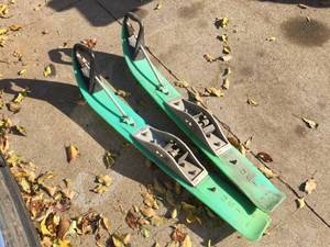 lot 218 image: Pair Tivar Snowmobile Skis