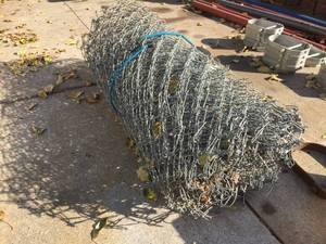 lot 225 image: Fence 40 x  Ft