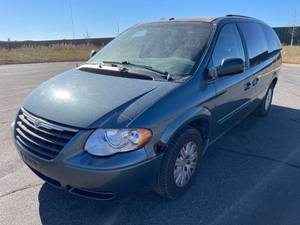 2007 Chrysler Town And Country LX