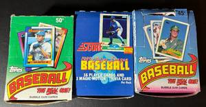 lot 40 image: 1990 Topps, 1989 Score, 1989 Topps Pack Boxes w opened Cards - Baseball Cards