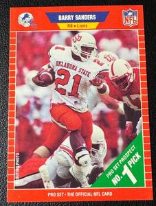 lot 15 image: Barry Sanders RC 1989 Pro Set #494 Rookie Football Card