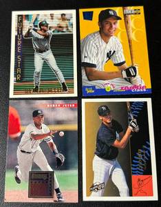 lot 20 image: 4 Card Derek Jeter RC Lot - Rookie Baseball Cards