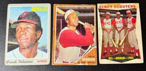 lot 13A image: Frank Robinson 3 Card 1960, 1962, 1970 Topps Vintage Baseball Lot