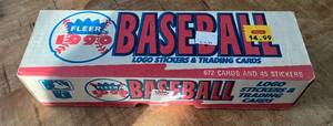 lot 32D image: 1990 Fleer Complete Factory Set - Baseball Cards