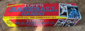 lot 31D image: 1988 Topps Complete Factory Set Baseball Cards