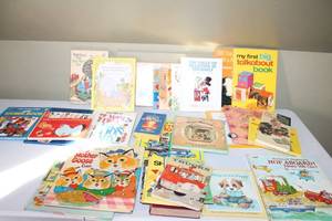 lot 2 image: Collection of 20 Vintage Childrens Books - Classic Titles & Illustrated Stories