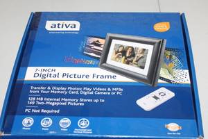 lot 21 image: Ativa 7-Inch Digital Picture Frame - Stylish Black Frame, Includes Remote
