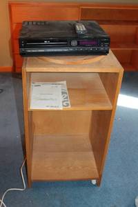 lot 44 image: Fisher Studio Standard VHS Player with Remote Control - Model FWM-905